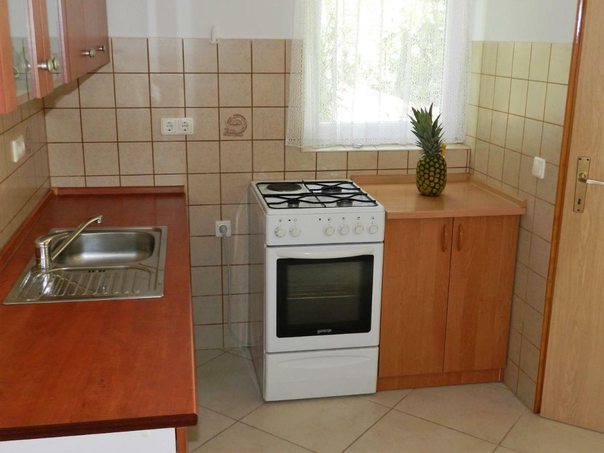 Apartmani Lucija Jurkovic 马林斯卡 外观 照片