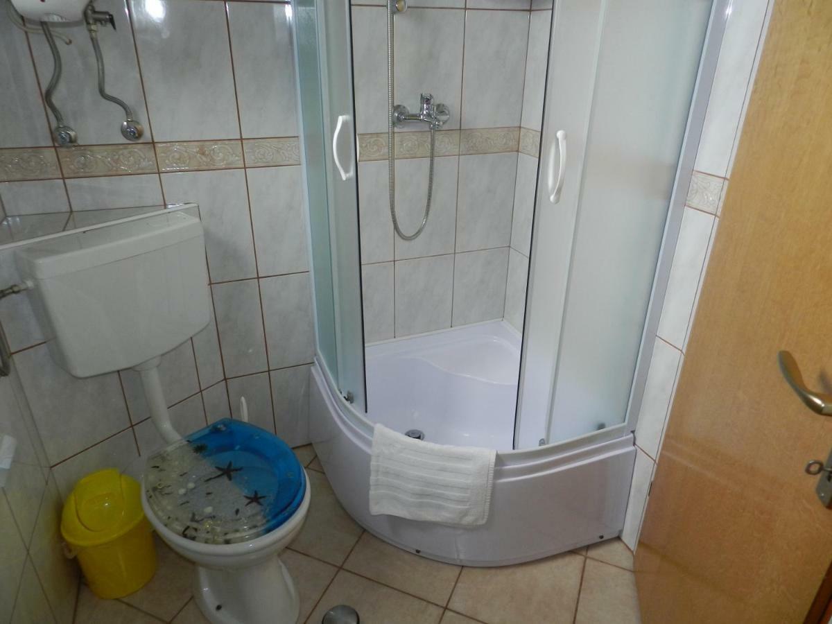 Apartmani Lucija Jurkovic 马林斯卡 外观 照片